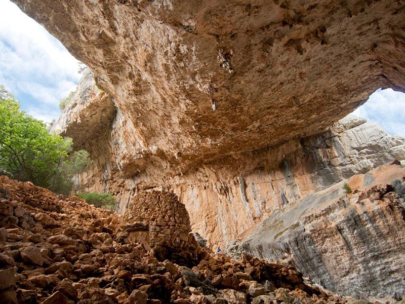 La Sardaigne à moto - village de Tiscali