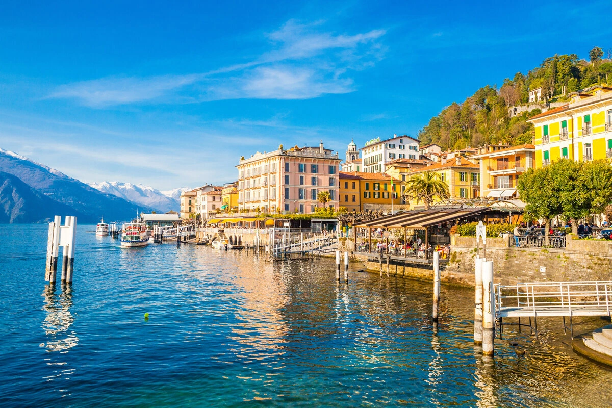 Les grands lacs italiens à moto - bellagio